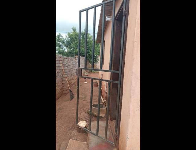 2 BEDROOM HOUSE FOR SALE IN KANANA PARK